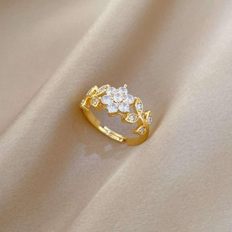 Adjustable Diamond Flower Ring Luxury Designer Jewelry For Couples_voghion.com