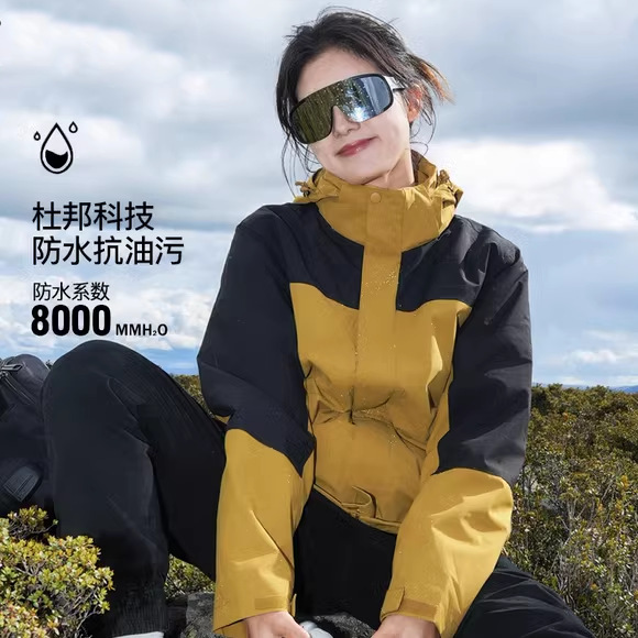 New Three-In-One Jacket for Men Hiking and Camping Style Waterproof Casual Two-Piece Set of Women's Jacket with Customized Logo