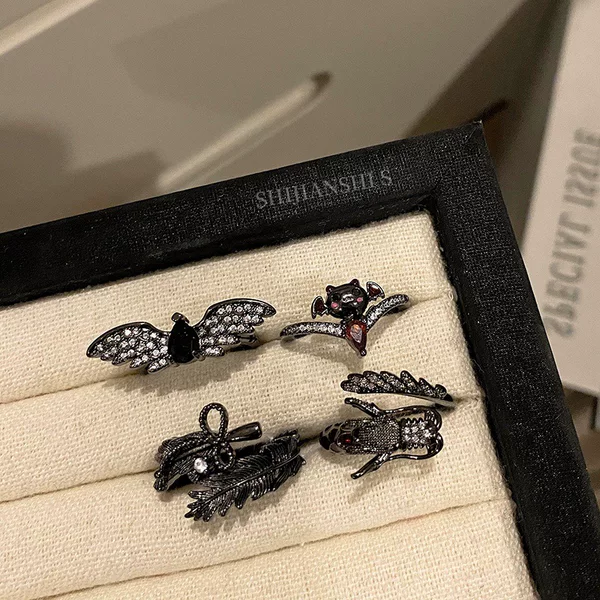 「Dark Night Charm」Halloween Series Little Devil Trendy Cool Personality Open Ring Longyan Line Unique Ring