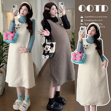 孕妇小个子秋装连衣裙羊羔毛2025新款宽松显瘦背心裙两件套秋冬款