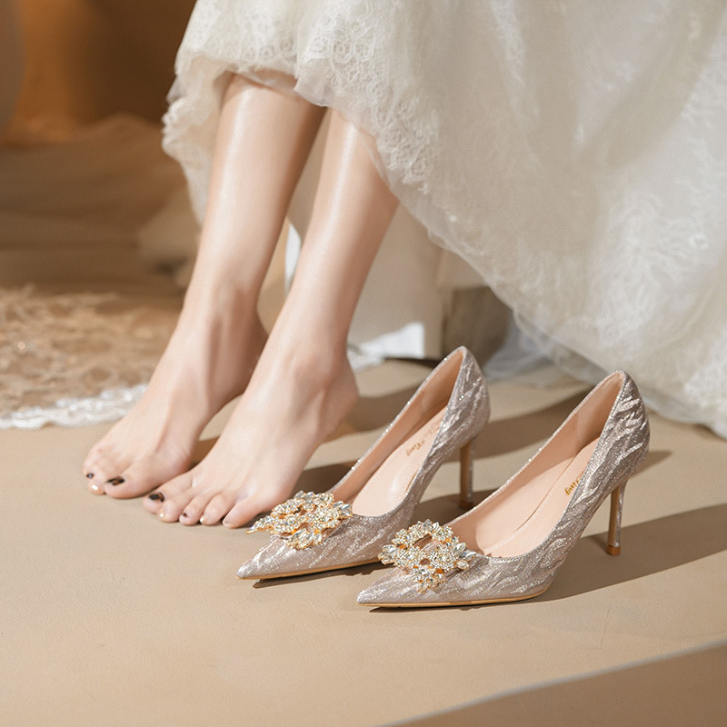 2025 New Glitt Women's Wedding Shoes Stiletto Heel Pointed Toe Square Buckle Crystal Diamond European and American French High Heels Bride Shoes
