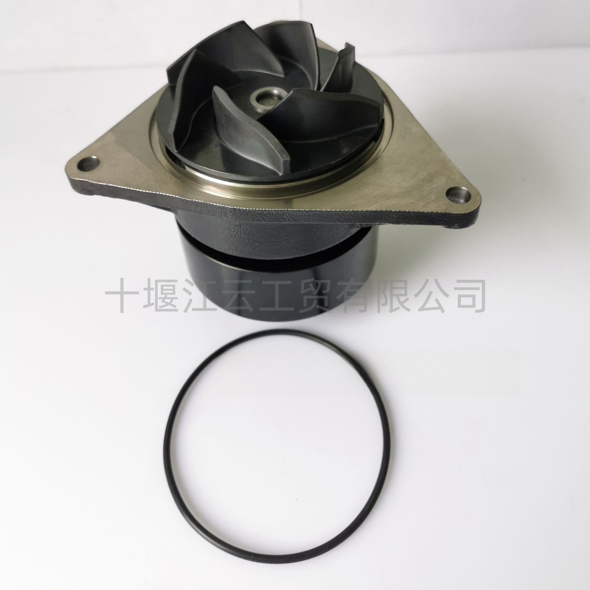 Cummins 6Ct8.3 6Cta 6Ctaa Diesel Engine 230 Horsepower 6-Blade Water Pump 3966841