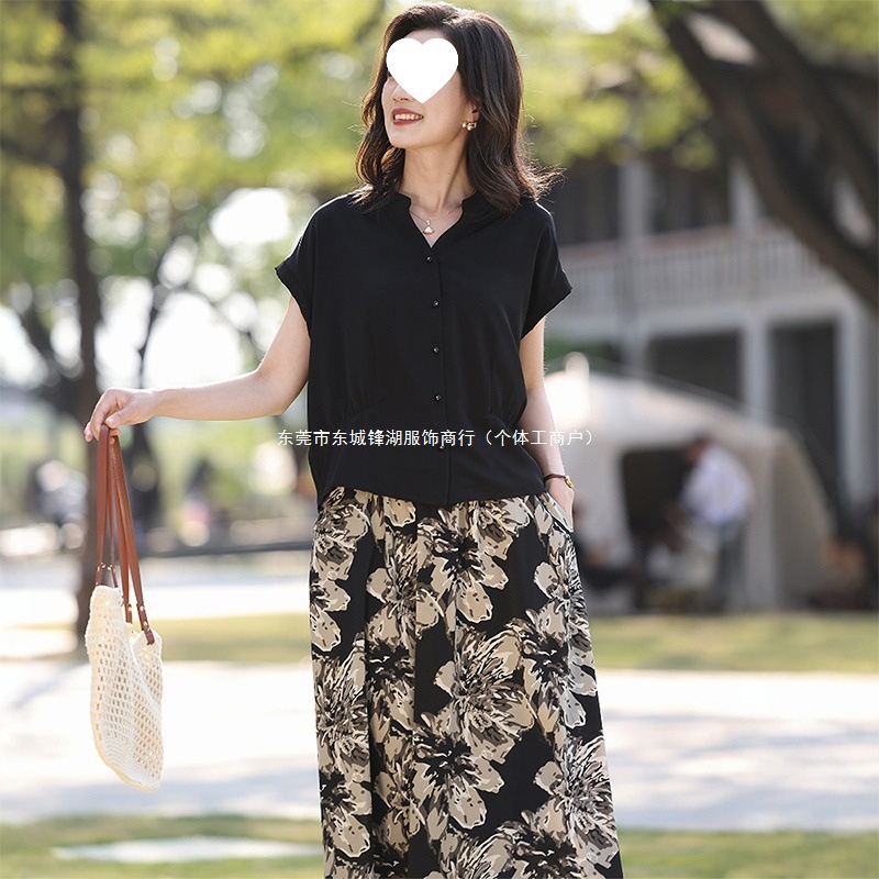 2025新款妈妈夏装上衣套装洋气质衬衣中老年女装裙子黑色