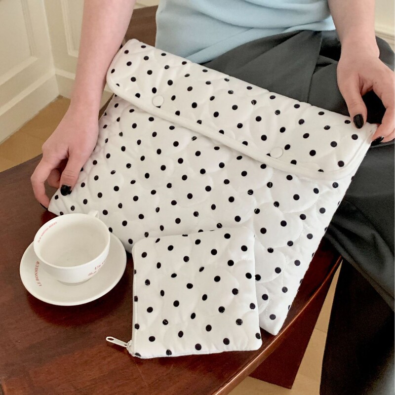South Korea Cross-border Love Wave Point Sleeve Bag Instagram Style Korean Style Simple 13-inch Notebook Storage Bag Protective Cover South Korea Cross-border Love Wave Point Sleeve Bag Instagram Style Korean Style Simple 13-inch Notebook Storage Bag Protective Cover