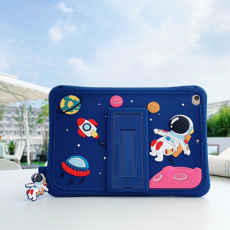 Three-dimensional astronaut ipad mini5 protective case for air4 bracket ipad pro silicone 10.2 protective case Three-dimensional astronaut ipad mini5 protective case for air4 bracket ipad pro silicone 10.2 protective case
