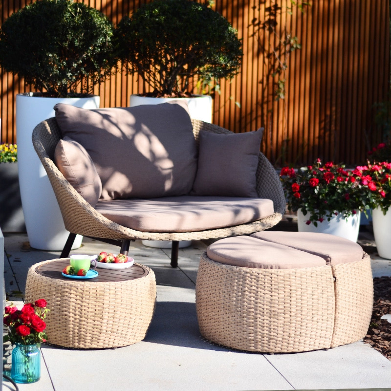 Mesa y silla de balcón, silla de caña, silla de caña, mesa y silla de patio, combinación de té, simple mesa de té