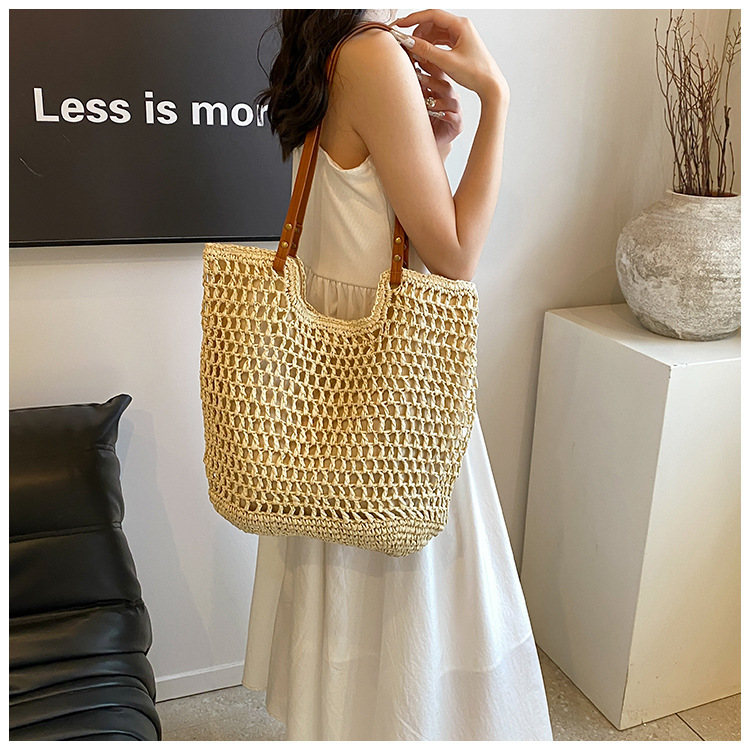 Seaside vacation 2024 new summer grass commuting tote bar large capacity handmade woven bag_voghion.com