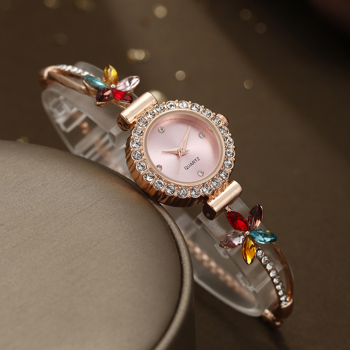 Holiday Occasion Quartz Movement Sweet Flower Buckle Quartz Watch Women's Watches