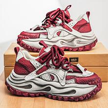 �r���ļ���Ʒ���f�W���׳����ϵ�Ь���m���\��Ь