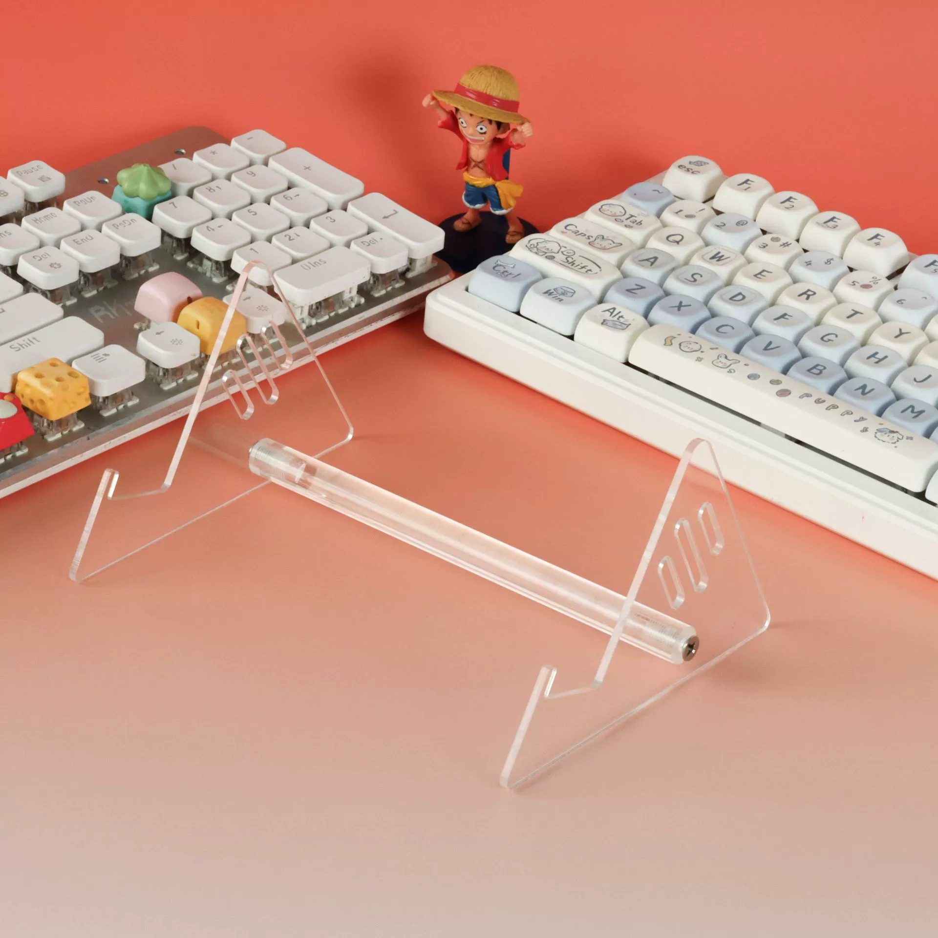 Removable acrylic keyboard, mechanical storage system