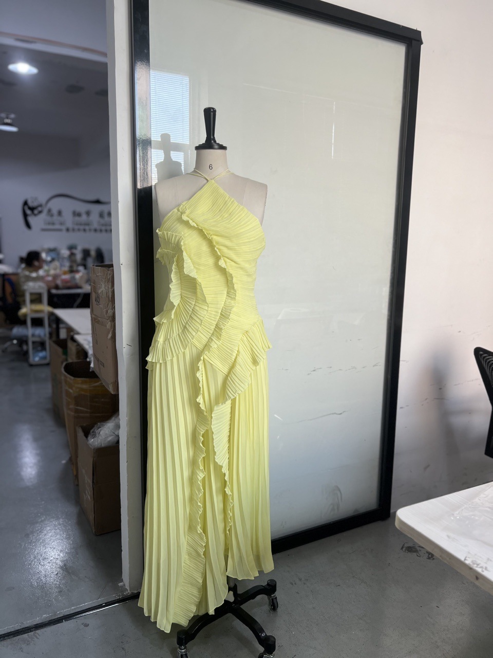 màu vàng / XS