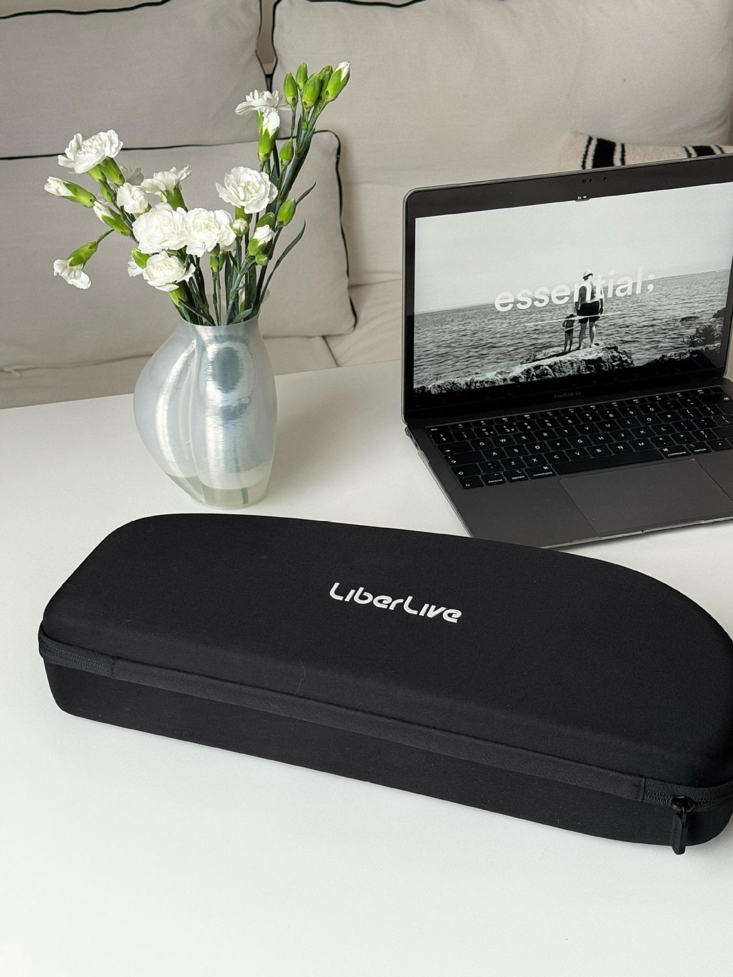 Электронная гитара LiveLiber String Free C2U1 белая