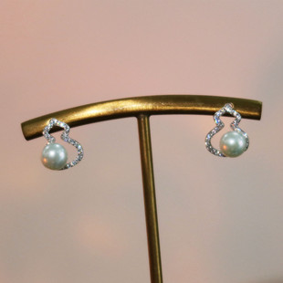 Whole Body 925 Silver Natural Freshwater Pearl Earrings Folu Gourd Pearl Earrings Exquisite Female Niche Design Light Luxury