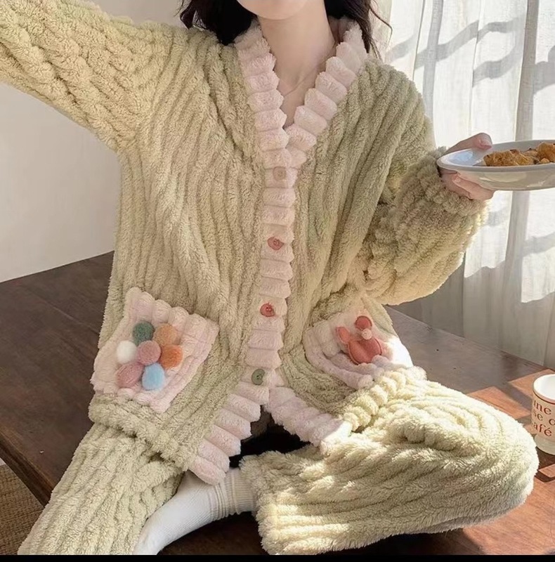 秋冬季珊瑚绒睡衣套装女加绒加厚家居服时尚可外穿法兰绒开衫睡袍|undefined