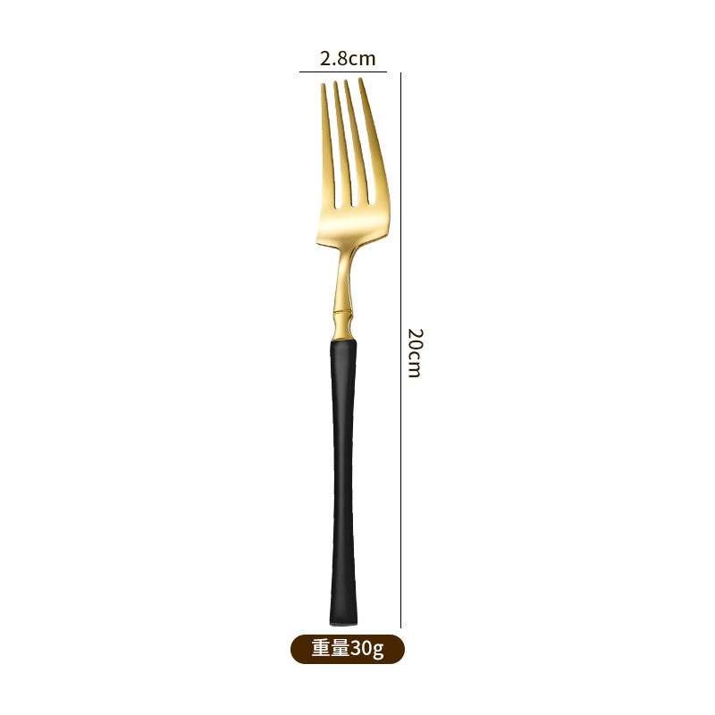 Tenedor de oro negro