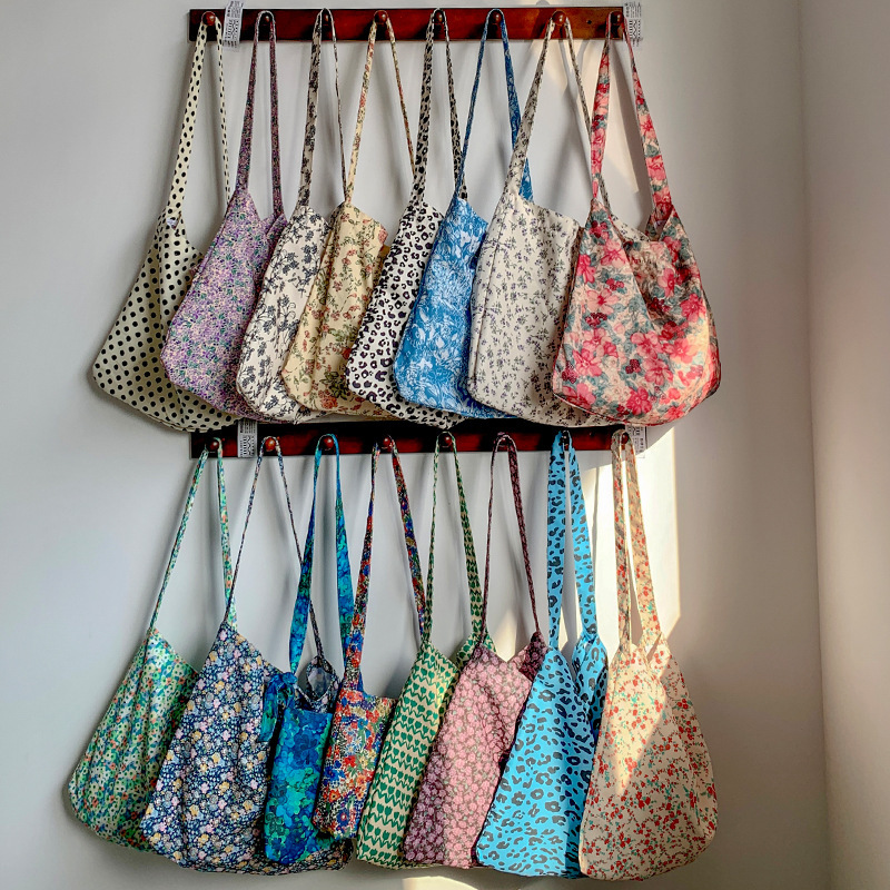 55 Self-Selling Canvas Bags, Leopard Print Floral Cloth Bags, Daisy Spring and Summer Student Bags, Flower Shoulder Bags, Girls' Bags