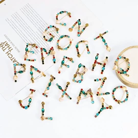 项链;胸针;袖扣