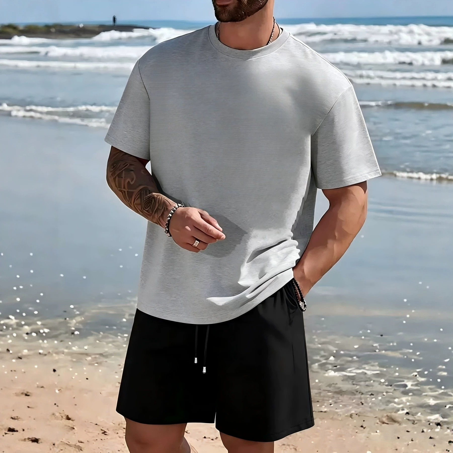 Fábrica de origen a través de la frontera para hacer un modelo de verano para hombres traje casual camiseta de color sólido manga corta manga deportiva