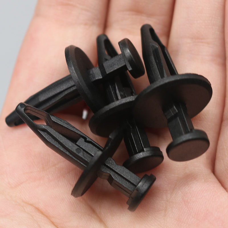 Empuje aplicable del depósito del líquido refrigerador del Jeep-tipo hebilla B205 OE del localizador: 6501925 10134407