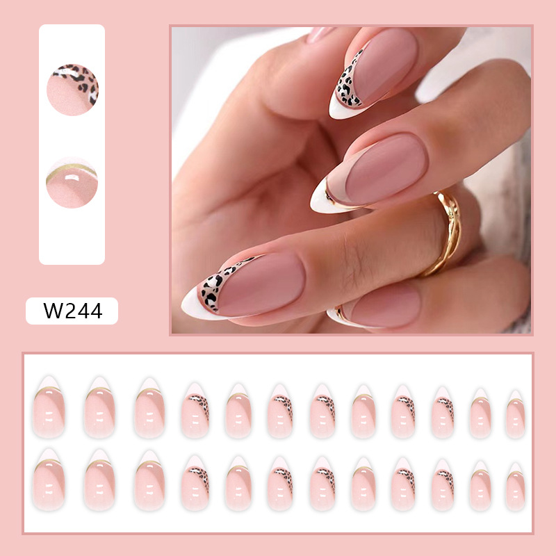 Stylish Press-on Nails Whitening Effect False Nails 24 Pieces Set_voghion.com