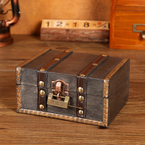 Antique-style jewelry box necklace lockable wooden storage box classic film props decoration storage chest