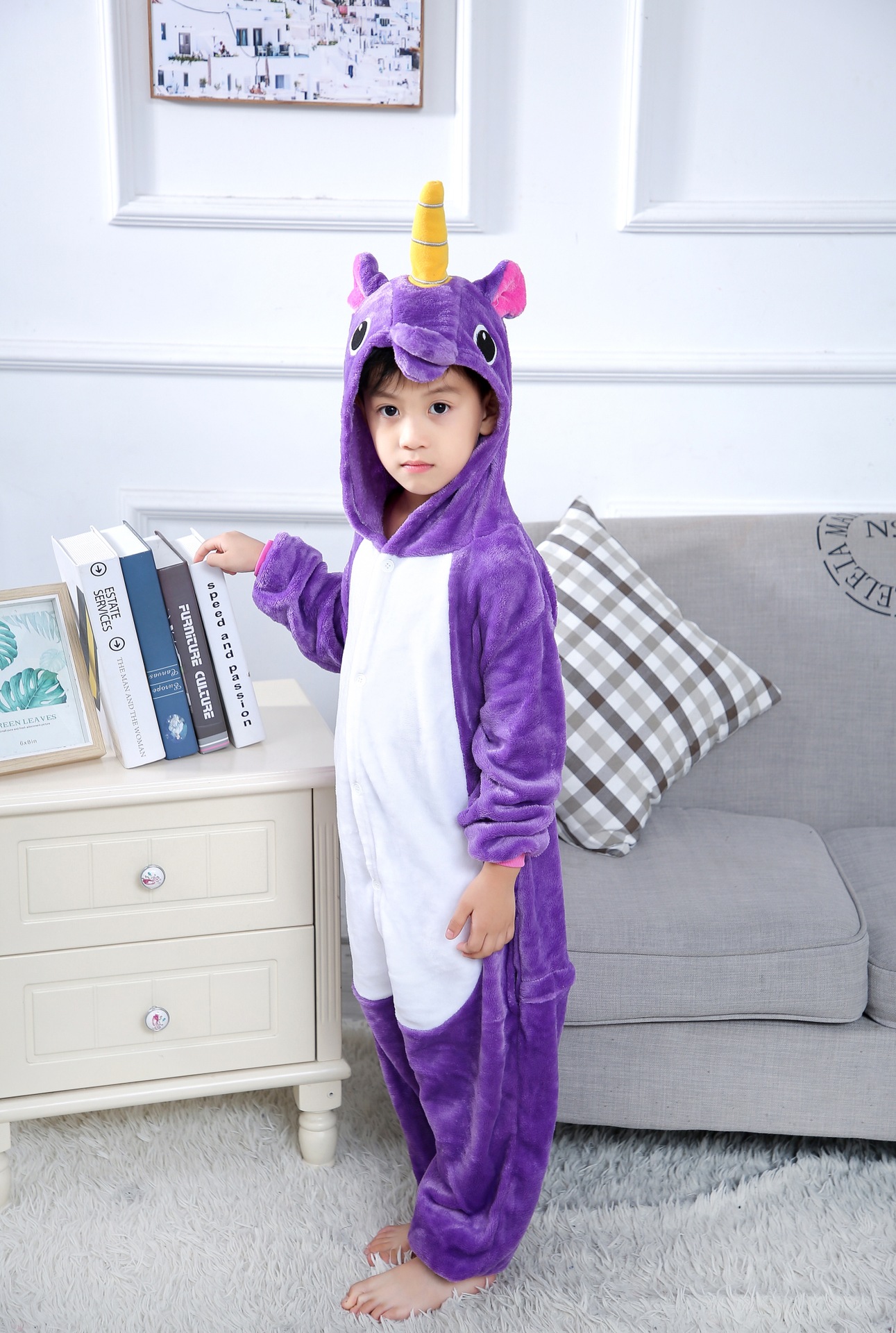 Фиолетовая лошадь