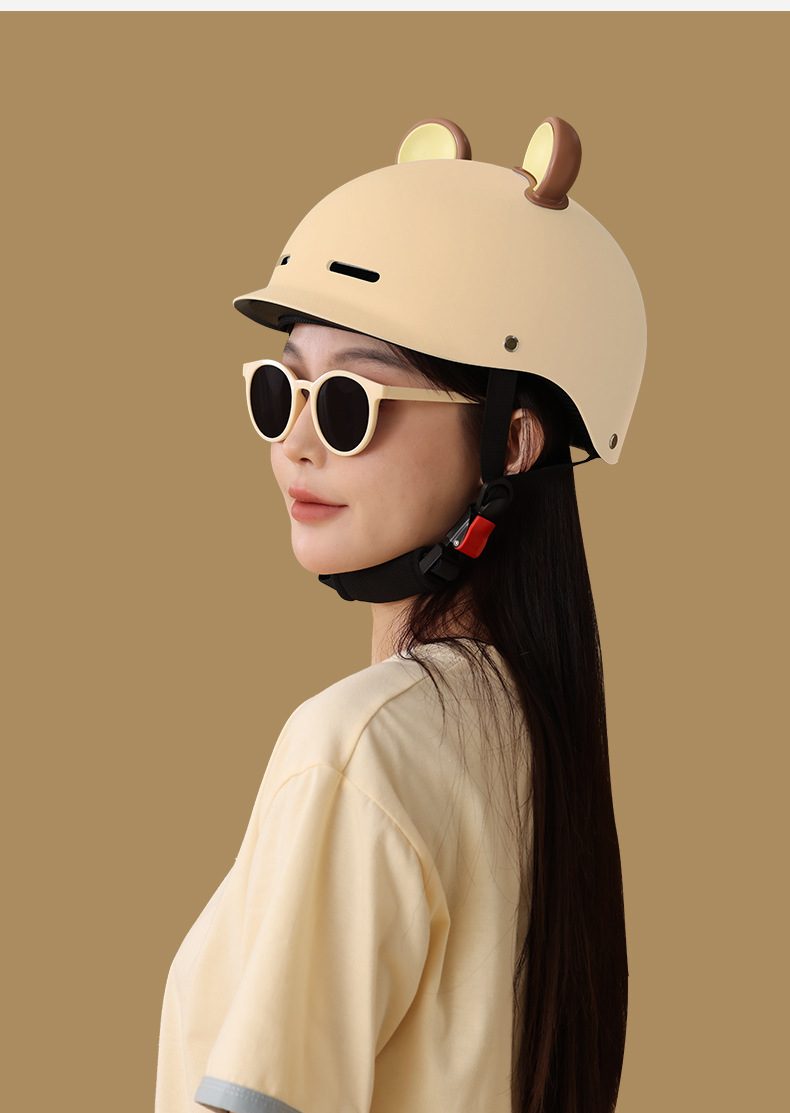 3C certification electric car helmet ladies four seasons universal cute riding helmet battery car helmet summer half helmet men