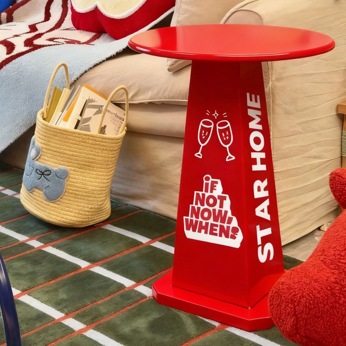 Iron Art Ice Cream Cone Table Creative Coffee Table for Living Room Sofa Small Table Small Apartment Side Table Dopamine Trendy Corner