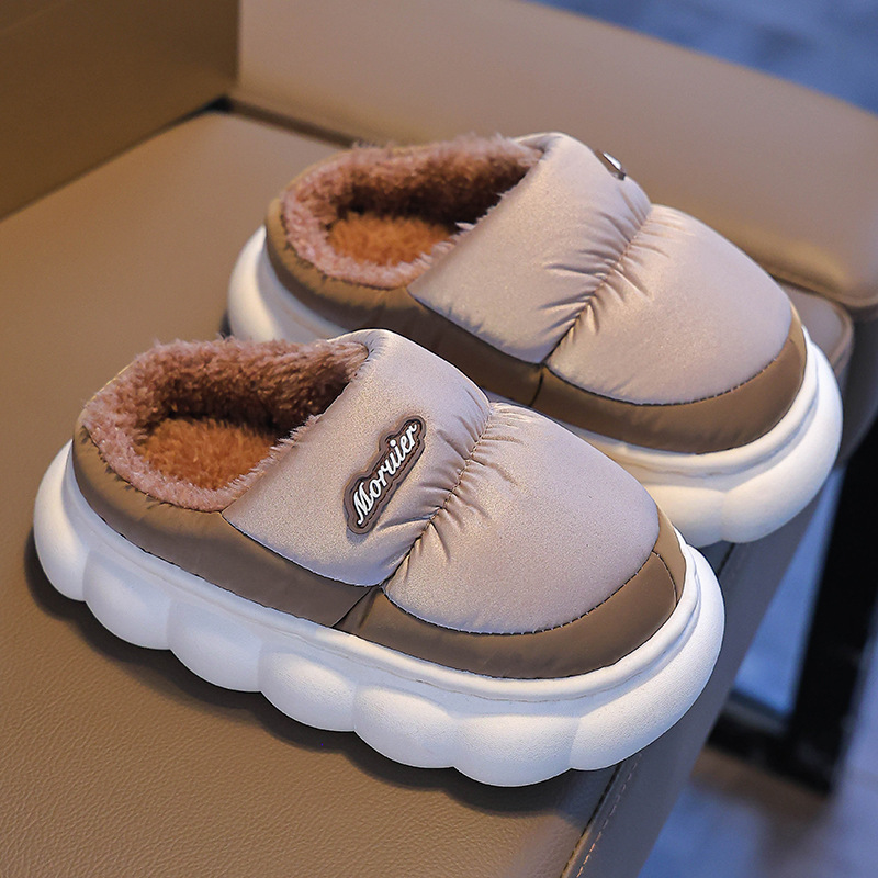 Zapatillas de algodón caseras de invierno para niños impermeables y cálidas, tela de pluma, bolsas de tacones de algodón para niños y niños