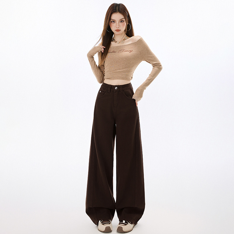 Direct from the manufacturer: Women's brown three-dimensional cut wide-leg jeans, 2026 new autumn design, loose-fitting curved pants