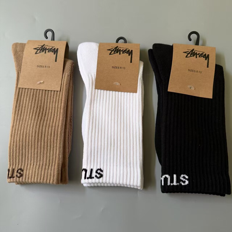 Stussy Socks for Men and Women, Towel-Bottom Sports Socks with Embroidered Letters, European and American Trendy Socks, Basketball Socks Wholesale and Dropshipping
