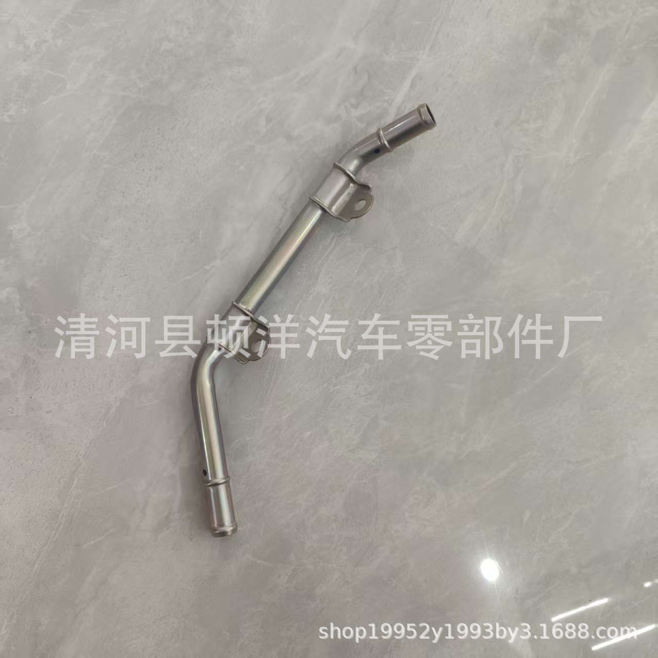 17850-78R00适用于铃木汽车发动机冷却液铁水管排气管散热器
