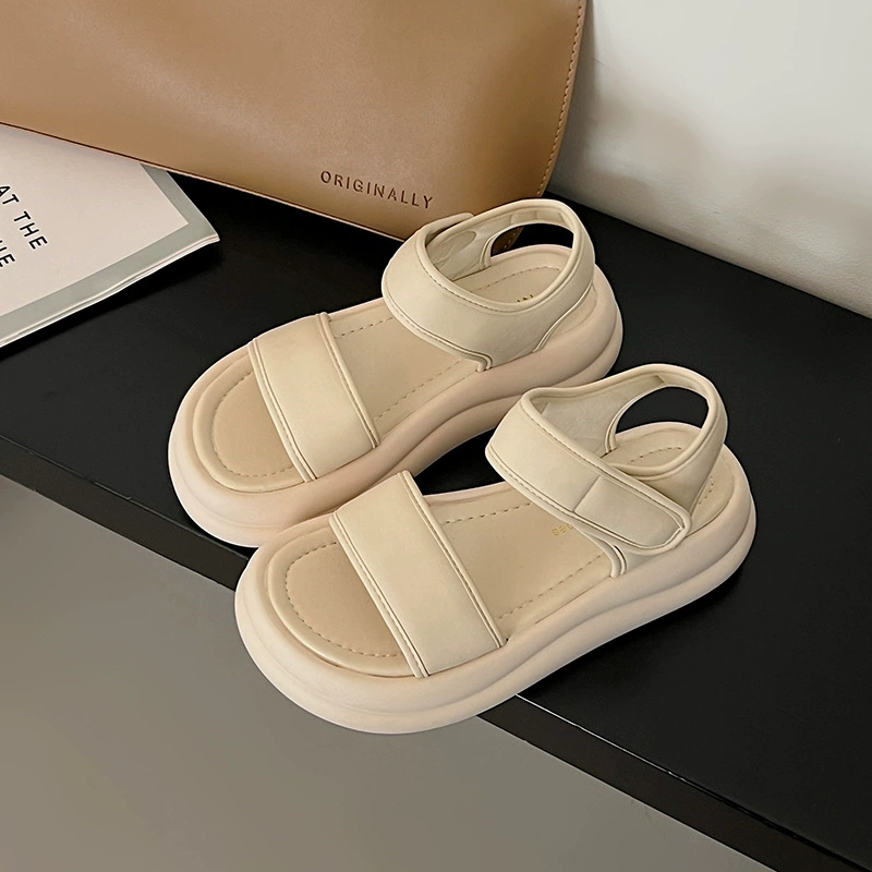 2025 новый стиль летом носить толстую подошвину мягкая подошва липучка римская повседневная спортивная пляжная обувь плоские сандалии женский