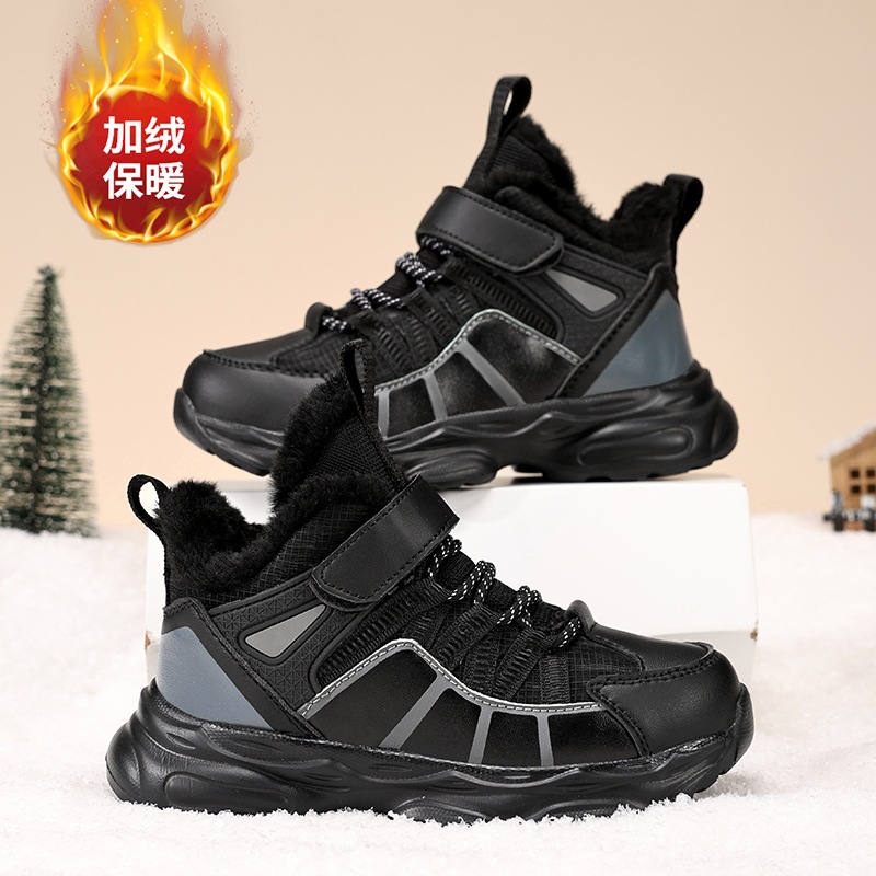 Ребенок мокасины 2024 новый зимний осенний утолщённый с дополнительным слоем пуха мальчиков мокасины в больших детей восхождение на открытом воздухе теплый спортивной обуви