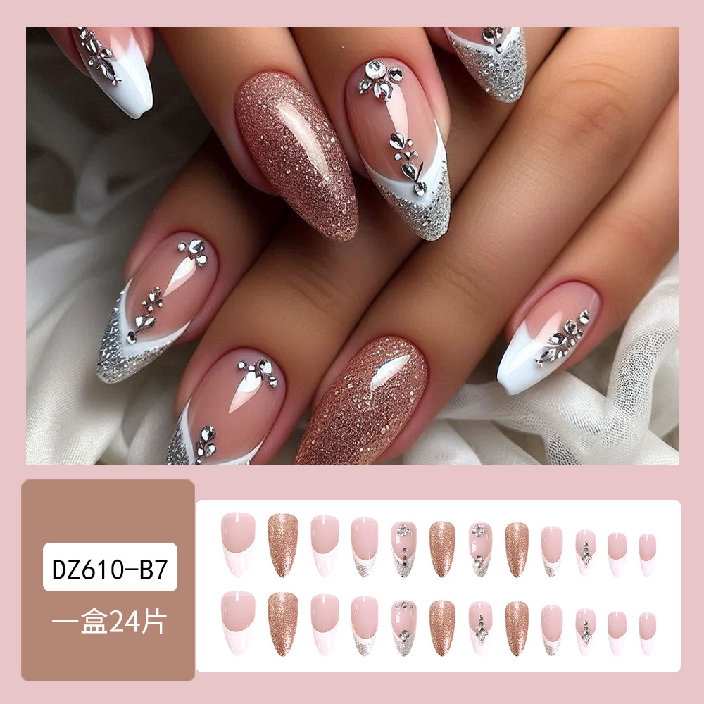 Venta caliente en Europa y América, parche de uñas dulce y fresco con incrustaciones de diamantes, uñas postizas de comercio exterior desmontables, piezas de uñas de uso transfronterizo terminadas image 8