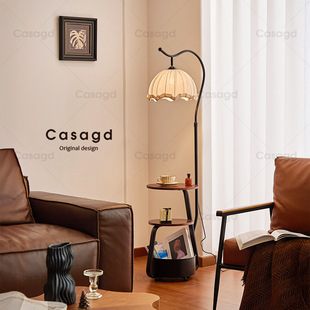 American Mid-Century Style Flower Bud Eye Protection Floor Lamp Living Room Sofa Side Bedroom Bedside Decorative Atmosphere Lamp Casagd