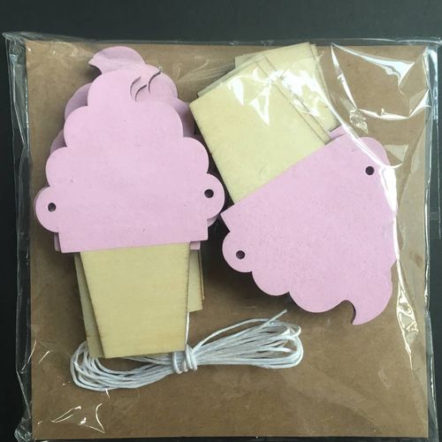 INS Nordic Style Sweet Cone Ice Cream Wooden Sliver Hanger Baby Bed Wooden String Garland Decor for Children's Room Wall Decoration