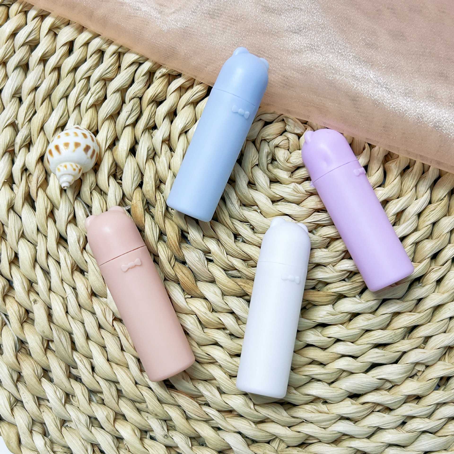 新款隐形眼镜取戴器立式糖果色小熊软胶一体成型夹子吸棒357