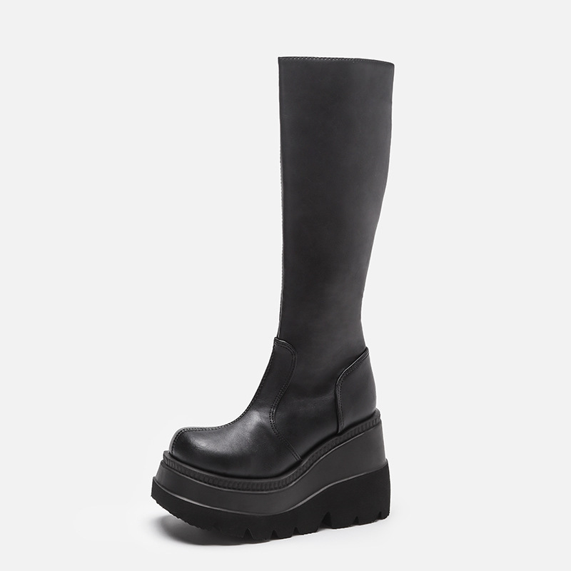 American Cross-border 43-yard Gothic Style Thick Bottom Boots Motorcycle Rider Boots But Knee Big Head Slim High Boots Women American Cross-border 43-yard Gothic Style Thick Bottom Boots Motorcycle Rider Boots But Knee Big Head Slim High Boots Women
