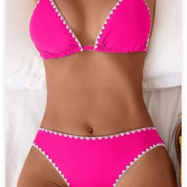 比基尼;三件套泳装;连体泳衣