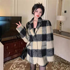 格子毛呢西装外套女2024冬季新款韩系宽松加厚小个子复古呢子大衣