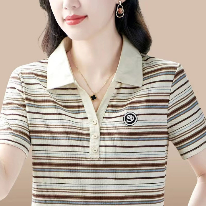 New summer short-sleeved T-shirt, casual top, stylish and youthful for young mothers, loose fit, slimming, suitable for layering or wearing on its own.