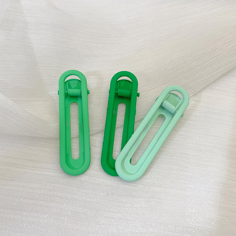 La nueva horquilla de dopamina rosa, la horquilla de flequillo lateral de alta calidad, los accesorios para el cabello de principios de primavera dulces y lindos, la pinza lateral de todo fósforo