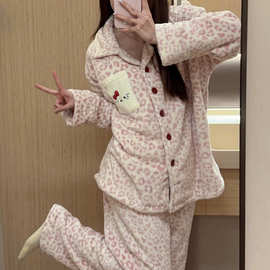 秋冬新款280克加厚法兰绒豹纹开襟女睡衣家居服