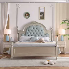 布艺沙发;餐桌;梳妆台