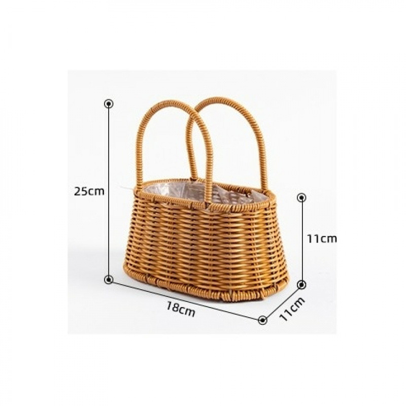 Woven handheld straw children's small basket