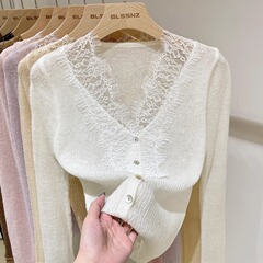 レース長袖メリヤスカーディガンのセーターのコートの女性秋のデザイン感があります。