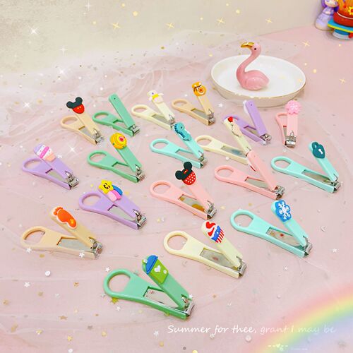 Mini Macaron Color Nail Clippers Creative Cartoon Nail Clippers Student Portable Anti-Splash Manicure Nail Clipper Folding