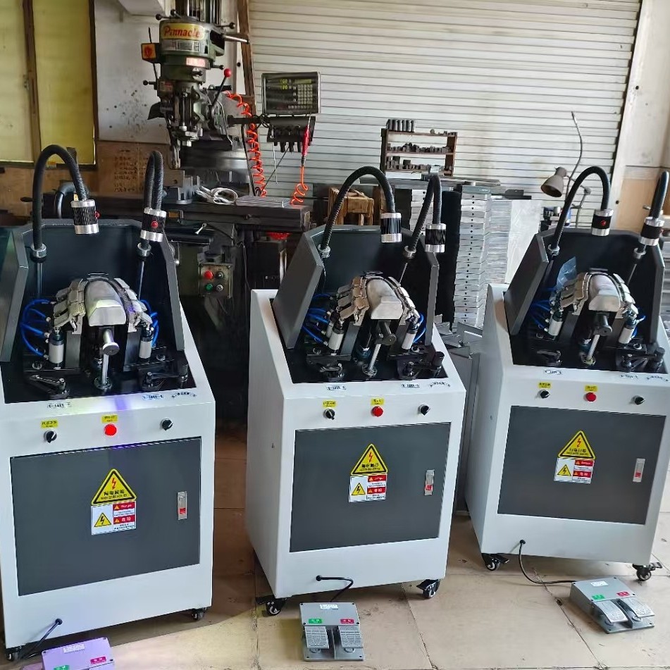 源头厂家全自动鞋头验皮机七爪验皮机皮革检验设备直营