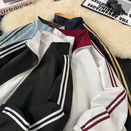 男式休闲裤;男式夹克;男式羽绒服